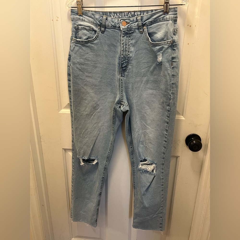 ⭐️ EUC Vanilla Star Distressed High-Rise Mom Jean - Sz 9